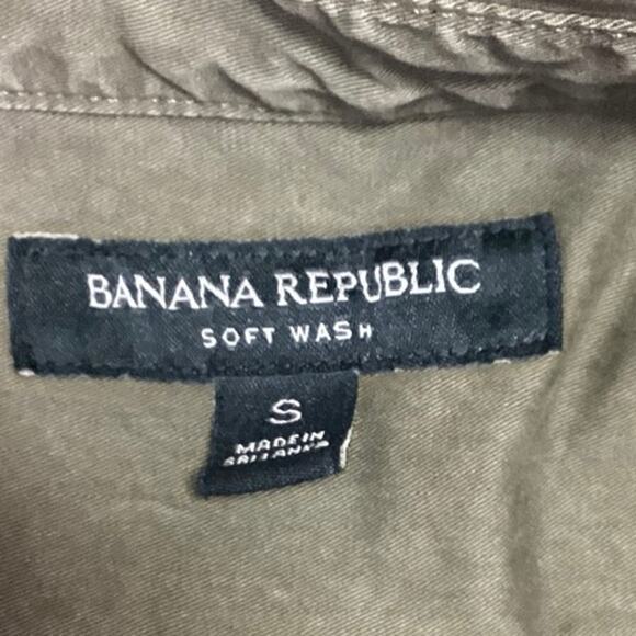 Banana Republic Olive Green Soft Wash Pocket Denim Jean Button Down Shirt Top S - Picture 4 of 5